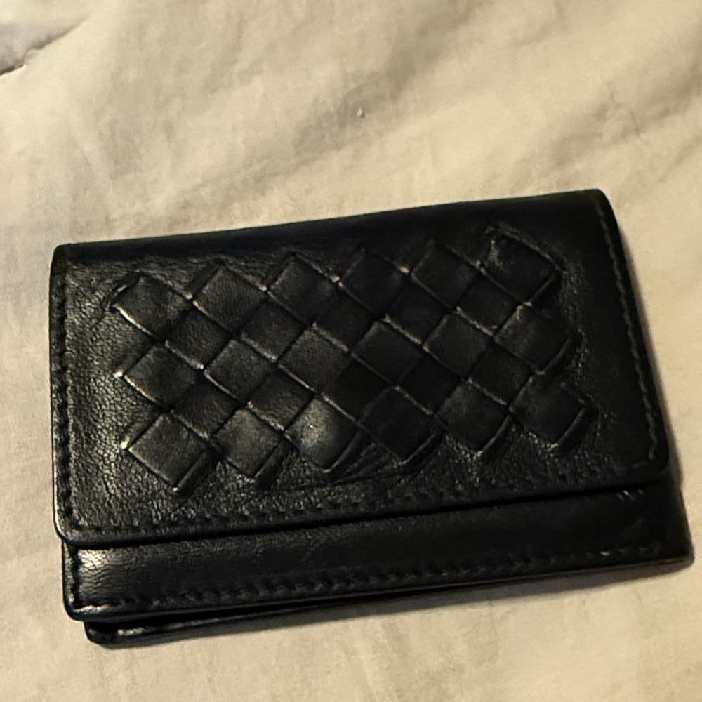 BOTTEGA VENETA Authentic Leather Business Card Holder
Card Case Intrecciato